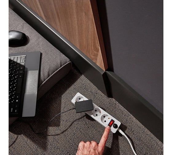 Сетевой фильтр PROconnect STANDARD 4 розетки 3 м, с/з автовыкл., белый 11-7228