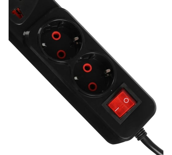 Удлинитель LUAZON Lighting, 2 евро+2 унив.роз., 3 м, 2200Вт, 2x0.5 мм2, 3хUSB, с выкл., Ч 5101839