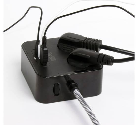 Сетевой фильтр TopOn TOP-PWS2 на 2 розетки с 2 USB-A и USB-C, 4000W, 1.5 м Черный TOP-PWS2B