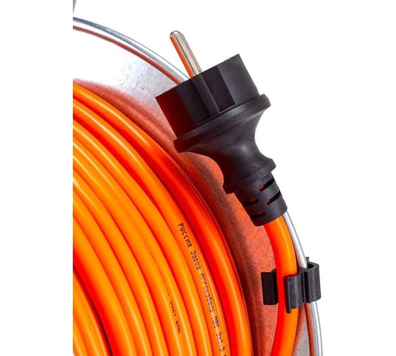 Удлинитель на катушке Комус металл пвс 3x1.5 кв.мм 50 м 16а 3600 вт ip44 с заземл.4 роз. 1406201