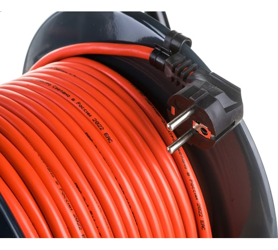 Удлинитель Партнер-Электро ProfiLine 4гн. с/з ПВС 3х1,5 16A 40м IP 44 UP116C-440GR