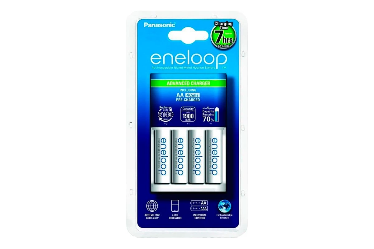 Зарядное устройство Panasonic eneloop K-KJ51MCD04E Basic Charger +  4AAA800mAh BL1 УТ-00000809 - выгодная цена, отзывы, характеристики, фото -  купить в Москве и РФ