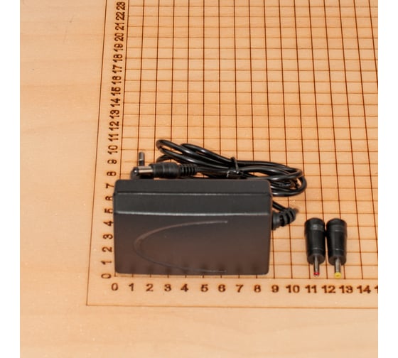 Блок питания (адаптер) Pro Legend 12V/2A 5,5x2,5 + 2 насадки 4,0x1,7/3.5x1.35 PL9120