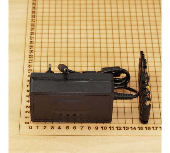 Блок питания (адаптер) Pro Legend универсальный 9V-24V/4A + 8 насадок PL9137