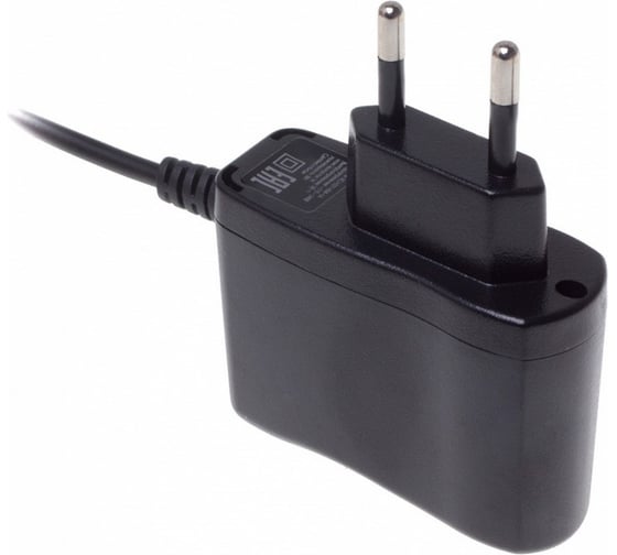 Сетевое зарядное устройство BURO XCJ-021-EM-1A 5W 1A универсальное черный 487659