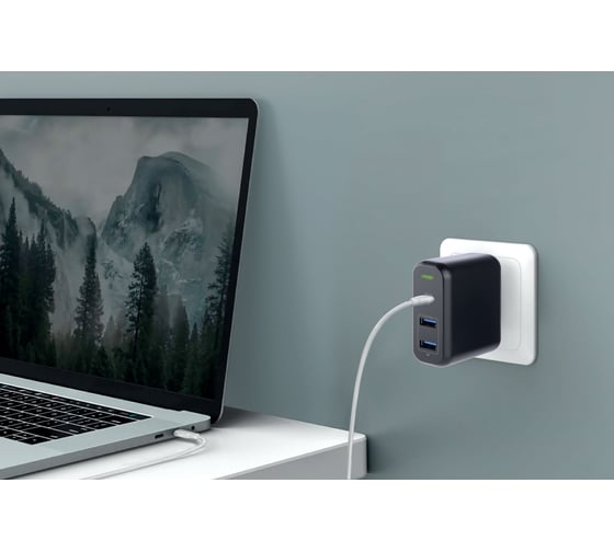 Быстрое зарядное устройство от сети Interstep PD60W USB-C + 2хUSB A 12W, черный, 74919