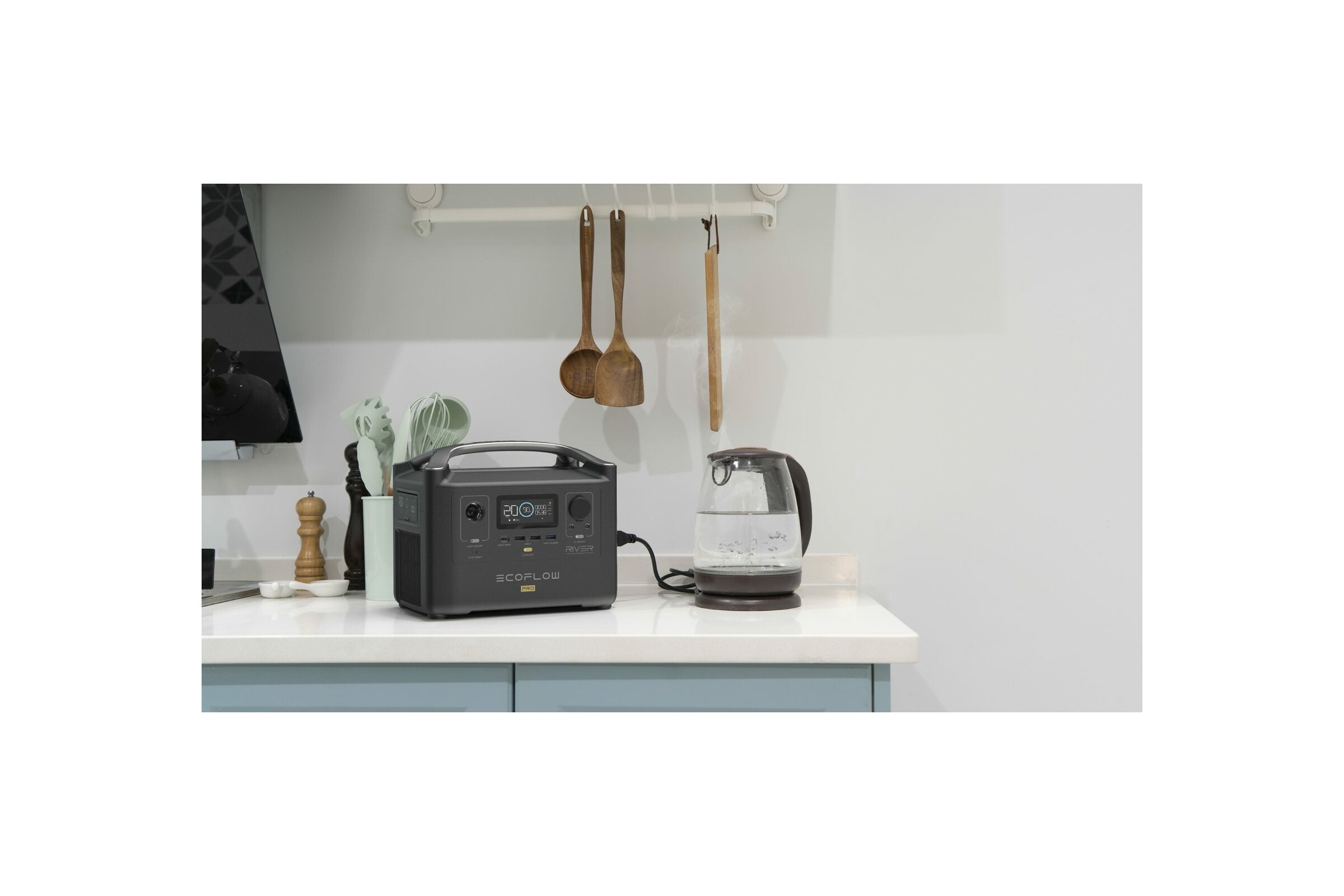 Портативная зарядная станция EcoFlow River PRO EF4 Pro - выгодная