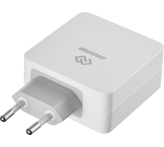 Сетевое зарядное устройство DIGMA 3A+2.4A (PD) универсальное кабель USB Type C белый 1079237