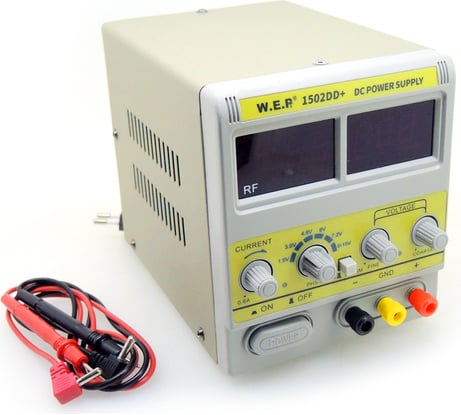 Лабораторный источник питания W.E.P 1502DD+ М0949060