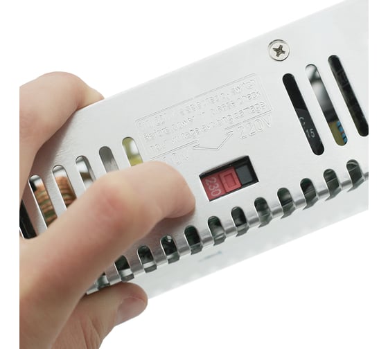 Блок питания INNOCONT -10 +50С, IP20, вход: 220VAC, 2.5А, выход: 200W, 24VDC, 8.3A, типы защиты: КЗ, перегрузка, перенапряжение SB-P-201-24
