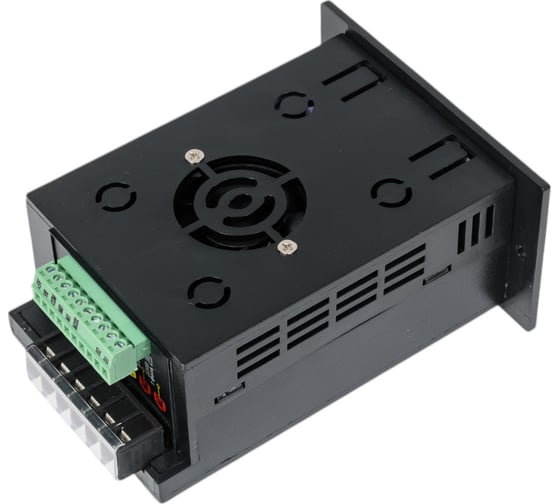Преобразователь INNOVERT выходной ток 2.1 А 0,4 кВт вх: 1ф x 220В / вых: 3ф х 220В IRD401M21B