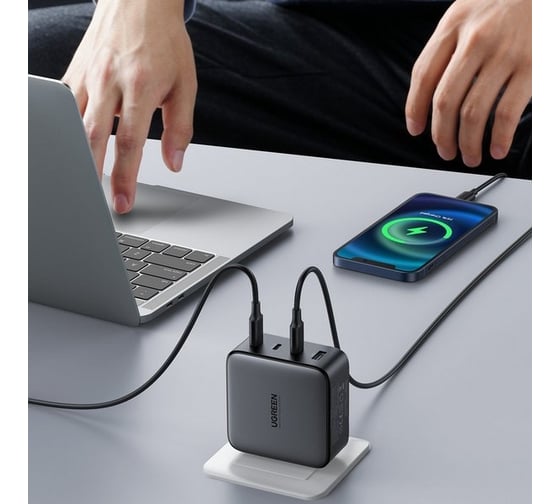 Сетевое зарядное устройство Ugreen USB A + 3 USB C 100W GaN Tech Fast Charger 40747
