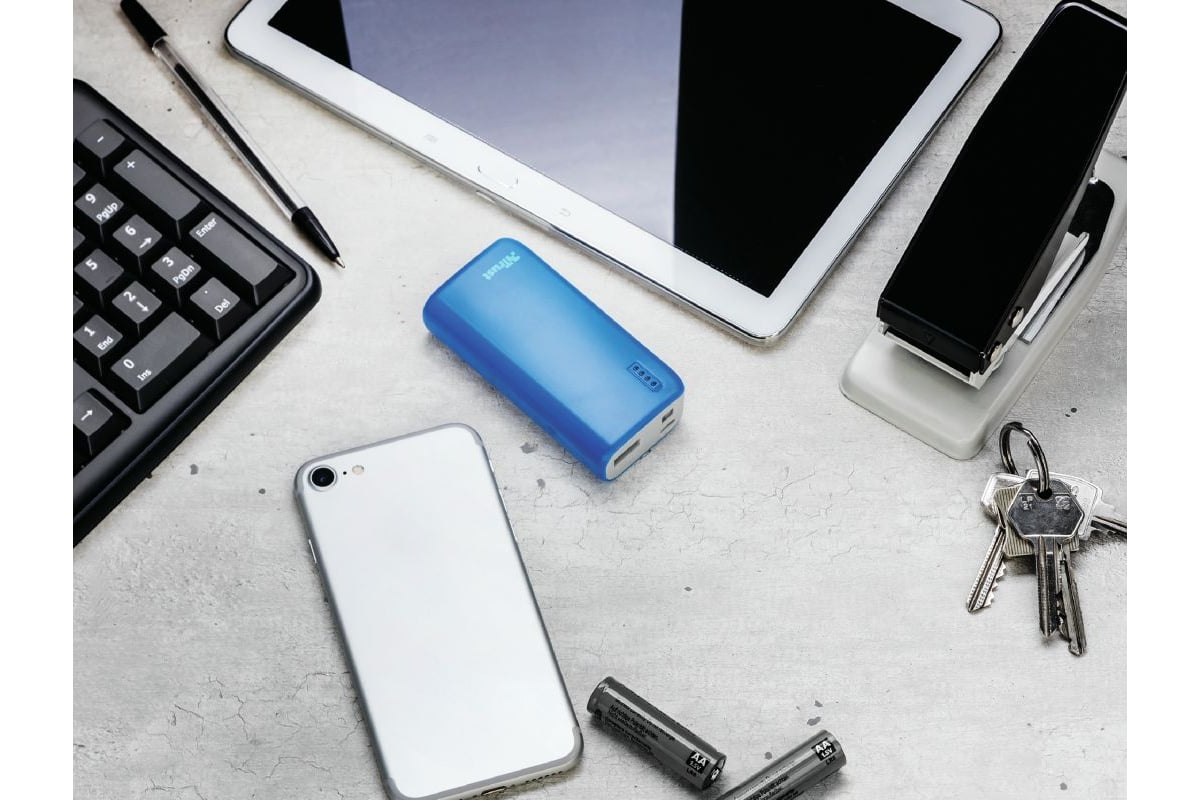 Powerbank Trust PRIMO 4400mAh голубой 21225 - выгодная цена, отзывы,  характеристики, фото - купить в Москве и РФ