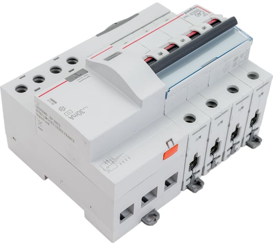 АВДТ Legrand DX3 4П C40А 30MA-AC 7м 411190