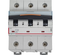 Автоматический выключатель Legrand DX³ 25 кА тип характеристики С 3П 400 В~ 32 А 4,5 модуля 409784