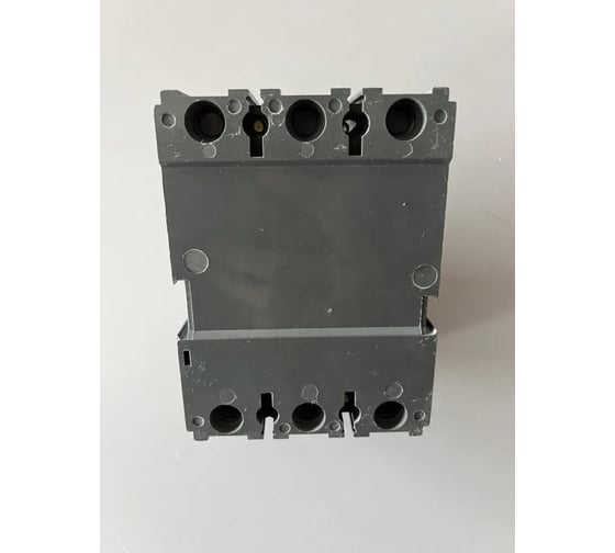 Автоматический выключатель IEK ВА88-33 3Р 40А 35кА SVA20-3-0040