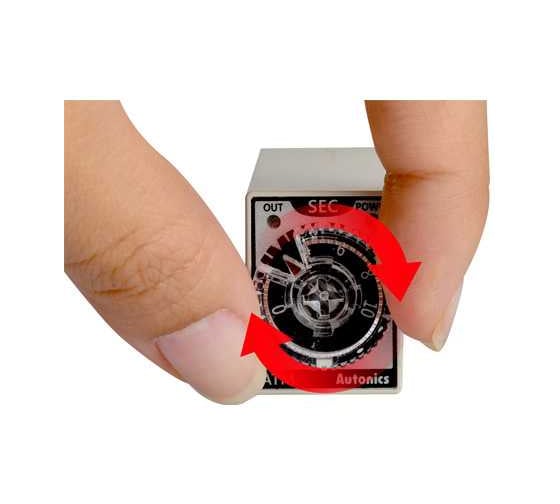 Аналоговый таймер Autonics ATM4-51S, миниатюрный, 4PDT конт., 0, 1-1с, 220В A1050000186R