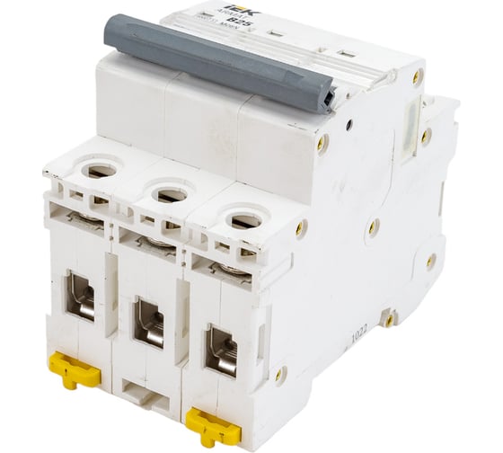 Автоматический выключатель IEK M06N 3P B 25А AR-M06N-3-B025