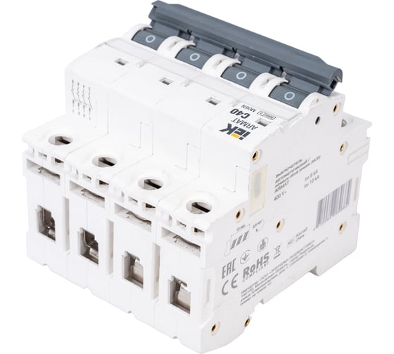 Автоматический выключатель IEK ARMAT M06N 4P C 40А AR-M06N-4-C040