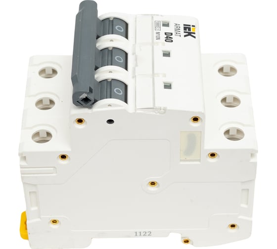 Автоматический выключатель IEK ARMAT M10N 3P D 40А AR-M10N-3-D040