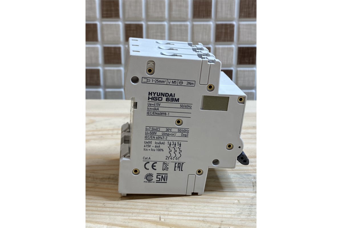 Автоматический выключатель Hyundai HGD63-M 3PMCS0000C 00032 3п, 32А ...