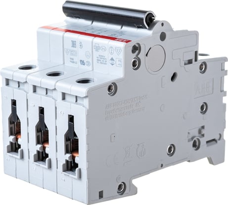 Автоматический модульный выключатель ABB 3п C S203 6кА 10А 2CDS253001R0104