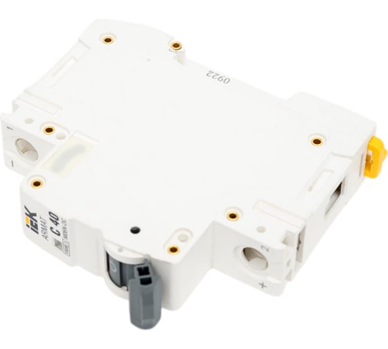 Автоматический выключатель IEK Armat m06n-dc 1p c 40а AR-M06N-1-C040DC