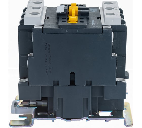 Контактор IEK КМИ-34012, 40А, 220В, ИЭК KKM31-040-230-11