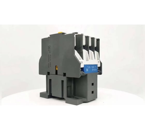 Контактор IEK КМИ-10910, 9А, 110В/АС3, 1НО KKM11-009-110-10