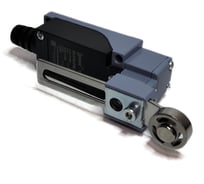 Выключатель концевой Briswik ВК-8109-65 УХЛ2.3 рычаг с мет. рол. регулируемый TZ8109.BR