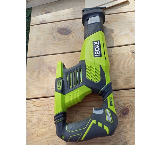Аккумуляторная сабельная пила Ryobi ONE+ RRS1801M 5133001162 40