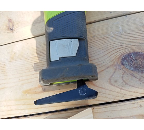Аккумуляторная сабельная пила Ryobi ONE+ RRS1801M 5133001162 36