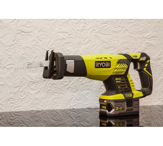 Аккумуляторная сабельная пила Ryobi ONE+ RRS1801M 5133001162 18