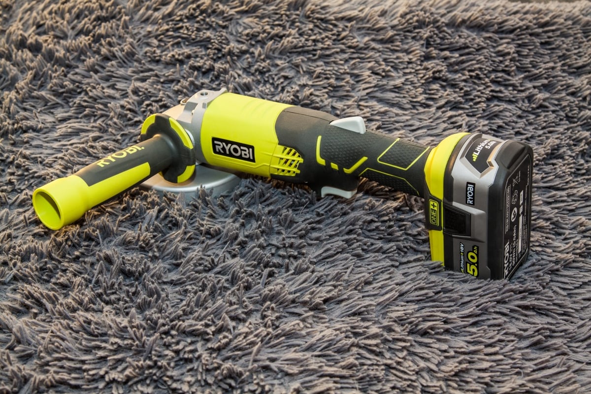 Аккумуляторная угловая шлифмашина Ryobi ONE+ R18AG-0 5133001903 12