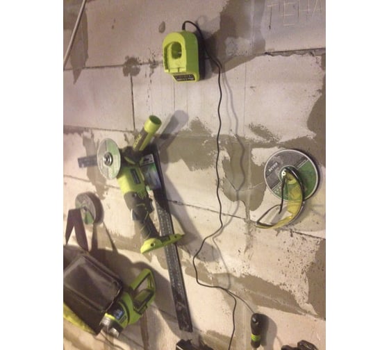 Аккумуляторная угловая шлифмашина Ryobi ONE+ R18AG-0 5133001903 54