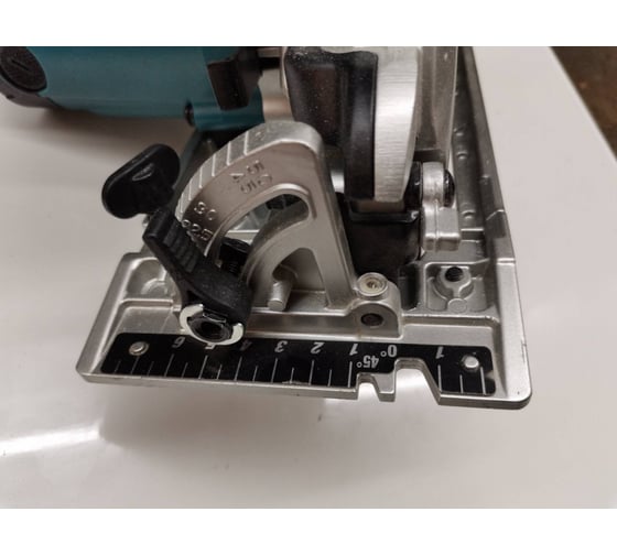 Дисковая пила Makita DSS610Z 8