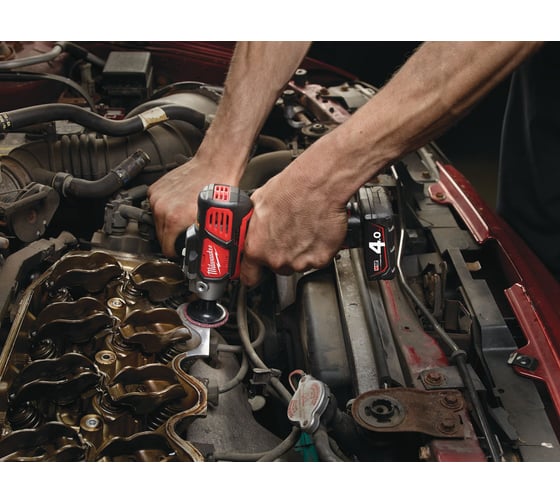 Аккумуляторная полировальная машина milwaukee m12 bps 421x