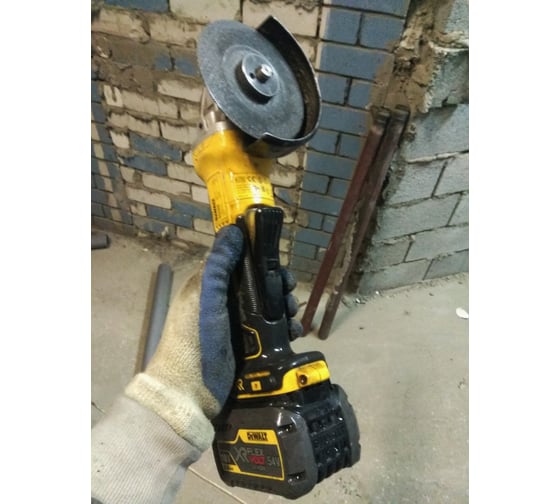 Бесщеточная угловая шлифмашина DEWALT 18 В XR DCG406N 26