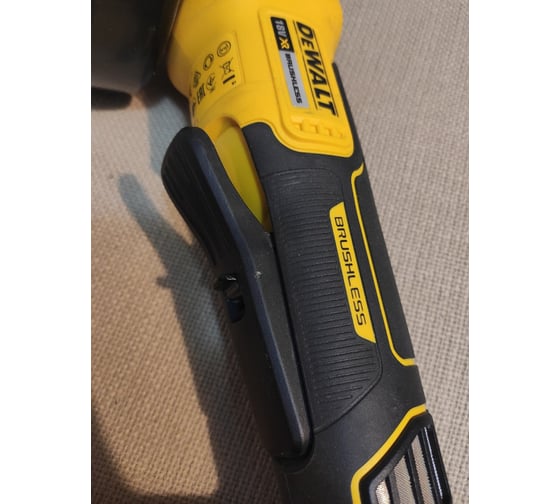Бесщеточная угловая шлифмашина DEWALT 18 В XR DCG406N 36