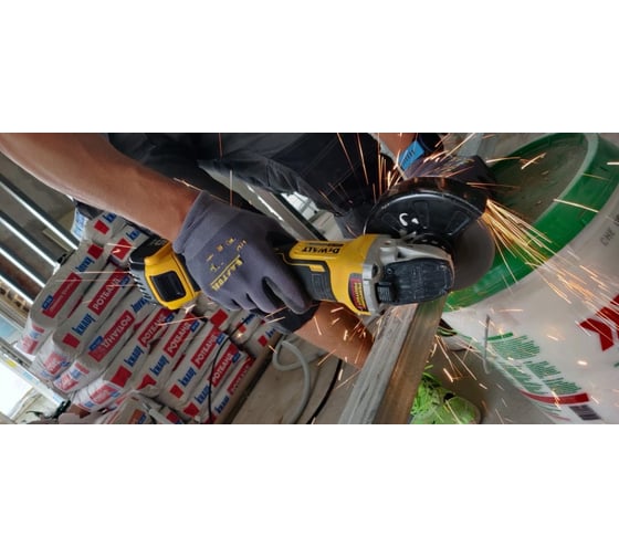 Бесщеточная угловая шлифмашина DEWALT 18 В XR DCG406N 48