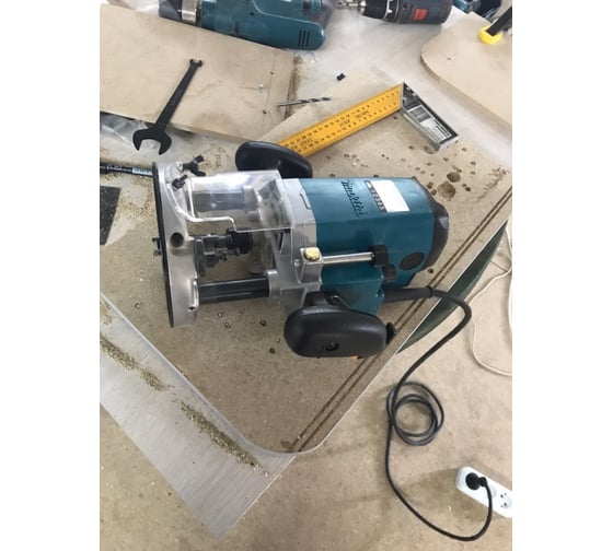 Фрезер Makita 3612 C 6