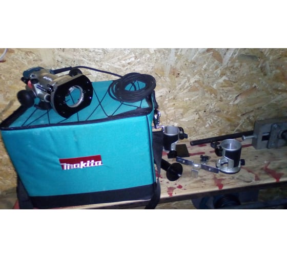 Кромочный фрезер Makita RT0700CX2 32