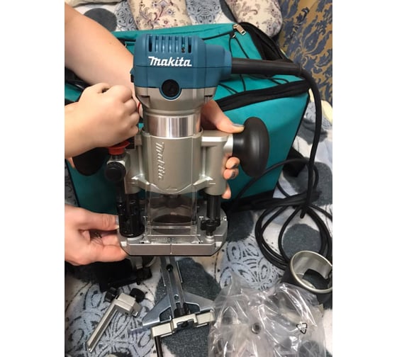 Кромочный фрезер Makita RT0700CX2 43