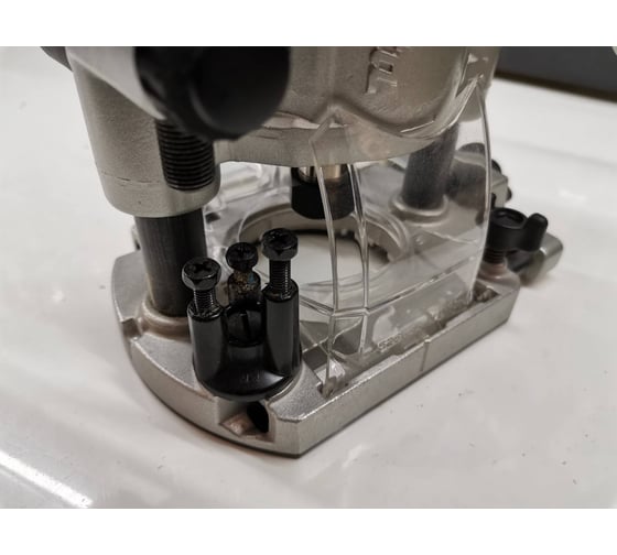 Кромочный фрезер Makita RT0700CX2 51