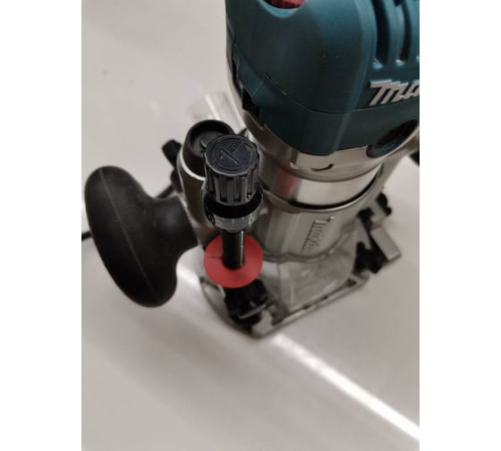 Кромочный фрезер Makita RT0700CX2 49
