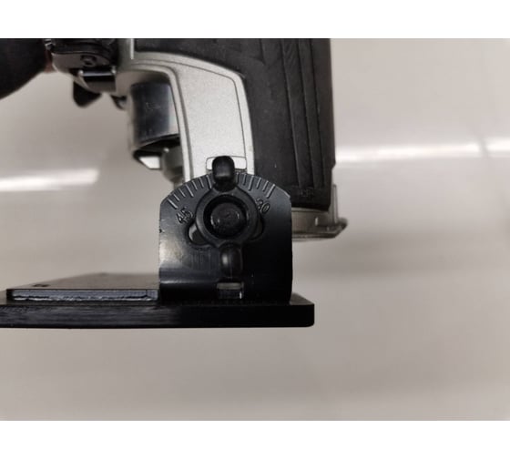 Кромочный фрезер Makita RT0700CX2 48