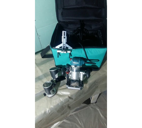 Кромочный фрезер Makita RT0700CX2 57