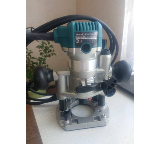 Кромочный фрезер Makita RT0700CX2 19