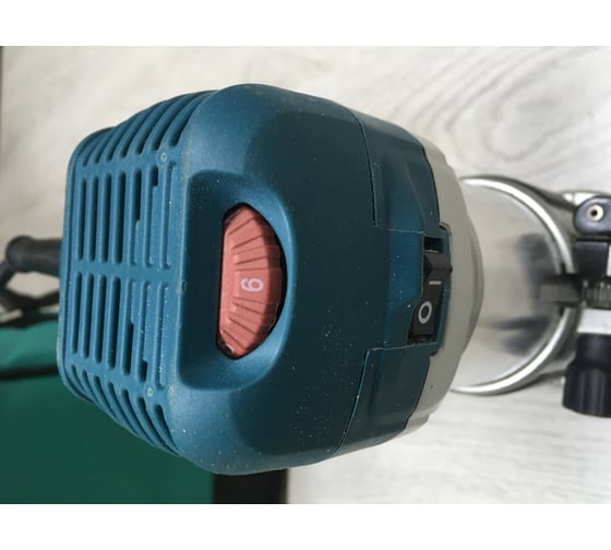 Кромочный фрезер Makita RT0700CX2 25