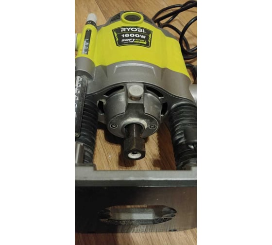 Фрезер Ryobi RRT1600-K 5133002421 24